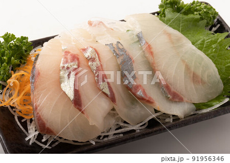 《大分県産》しまあじ お造り 《大分県産》しまあじ お造り 91956346