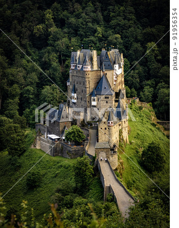 Medieval Eltz Castle - a famous landmark in Germany 91956354