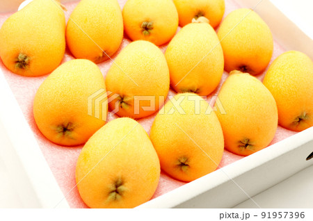 びわ　箱入り 91957396