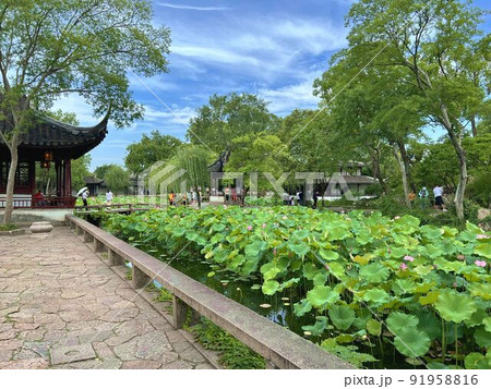 【中国・蘇州】世界遺産の拙政園 91958816