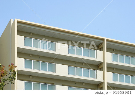 マンション外観 最上階 ベランダ マンション外観 最上階 ベランダ 91958931