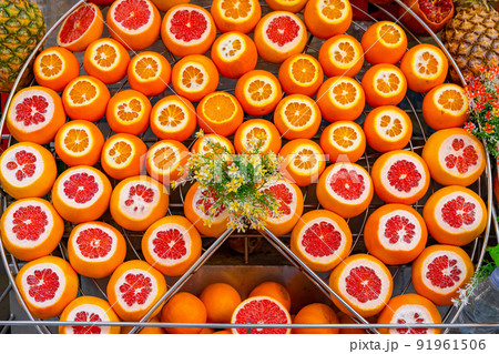 Oranges and grapefruits for juice on counter in Istanbul Oranges and grapefruits for juice on counter in Istanbul 91961506