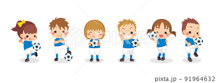 サッカーを楽しむ可愛い子供たちのイラスト　セット　白背景　バリエーション　ベクター 91964632