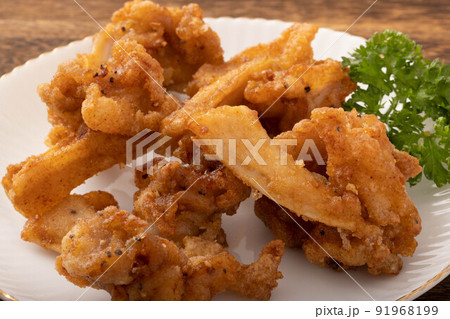 肉つき鶏軟骨 唐揚げ 肉つき鶏軟骨 唐揚げ 91968199