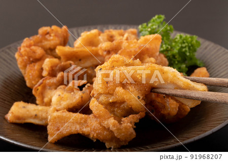 肉つき鶏軟骨 唐揚げ 肉つき鶏軟骨 唐揚げ 91968207