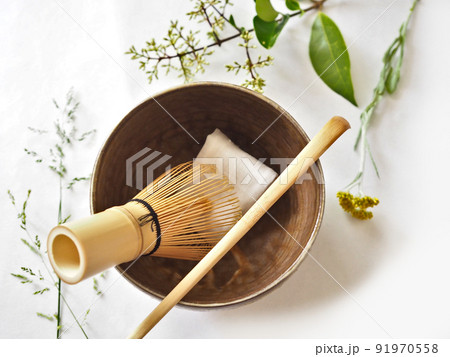 白背景 茶道具 植物 白背景 茶道具 植物 91970558