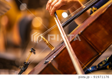 cello on the stage of the Philharmonic during a concert 91971176