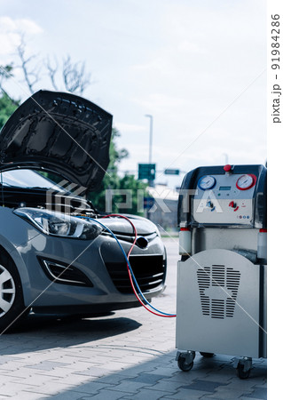 Car condition air ac repair service. Check automotive vehicle conditioning system and refill automobile ac compressor. Auto car conditioner repair. 91984286