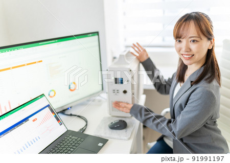 ポータブル電源活用方法　省エネ対策　発電量モニタ　発電量　消費電力量 91991197