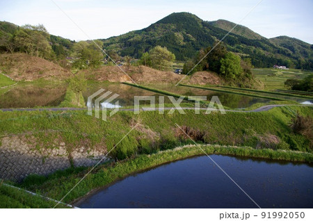 つなぐ棚田遺産 三河内の棚田 かんな残丘 水田 庄原市比和町 つなぐ棚田遺産 三河内の棚田 かんな残丘 水田 庄原市比和町 91992050