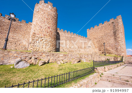 Medieval walls of Plasencia, Extremadura, Spain Medieval walls of Plasencia, Extremadura, Spain 91994997
