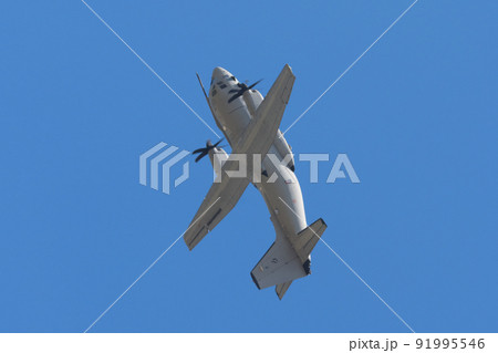 イタリア空軍C-27Jスパルタン輸送機バレルロール イタリア空軍C-27Jスパルタン輸送機バレルロール 91995546
