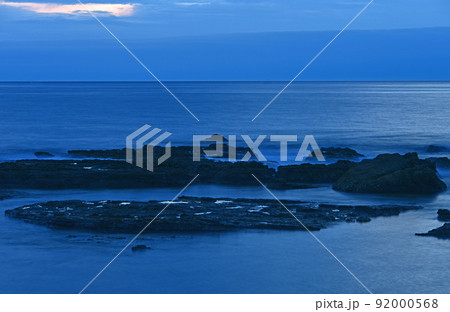 和歌山県 白浜町 円月島 和歌山県 白浜町 円月島 92000568