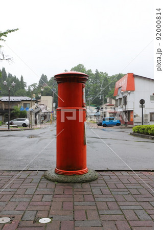 岩手 雫石 丸ポストのある風景(JR雫石駅) 岩手 雫石 丸ポストのある風景(JR雫石駅) 92000814