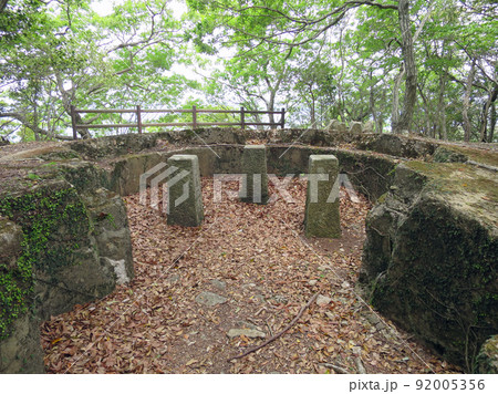 対馬・金田城 城山砲台 観測所 92005356