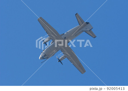 イタリア空軍C-27Jスパルタン輸送機バレルロール イタリア空軍C-27Jスパルタン輸送機バレルロール 92005413