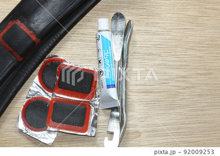 パンク修理 92009253