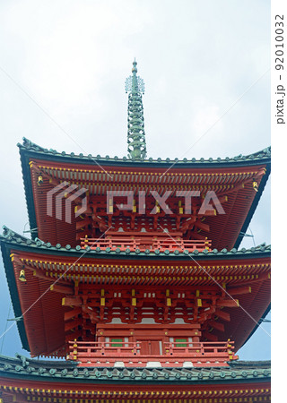 小豆島土庄町西光寺三重塔-2 92010032