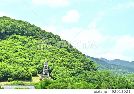 埼玉県秩父市下吉田 椋(むく)神社駐車場からの景色 埼玉県秩父市下吉田 椋(むく)神社駐車場からの景色 92013021