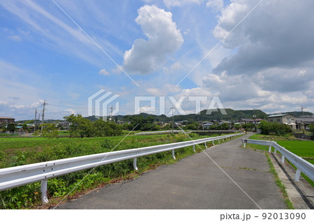 荻野川沿いのさんぽみち 荻野川沿いのさんぽみち 92013090