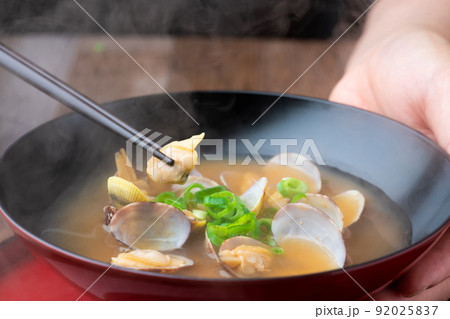 あさりの味噌汁 92025837