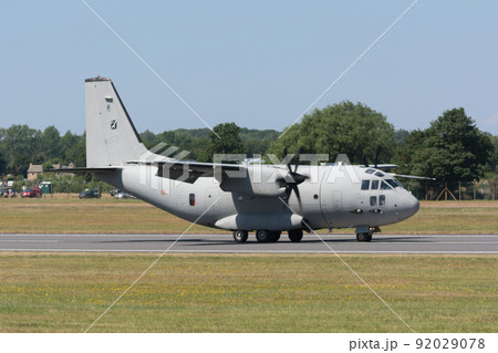 イタリア空軍C-27Jスパルタン輸送機着陸 イタリア空軍C-27Jスパルタン輸送機着陸 92029078