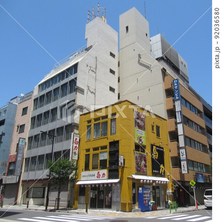 日本橋室町四丁目付近 92036580