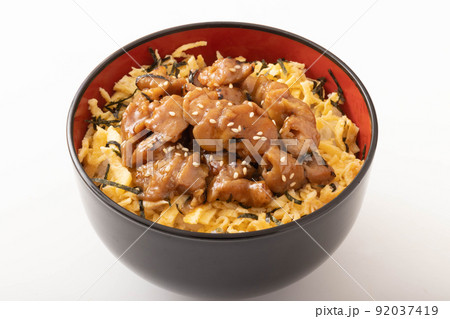 やきとり丼 92037419