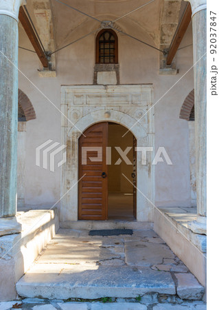 roman agora buildings in Athens, Greece on a sunny day 92037847