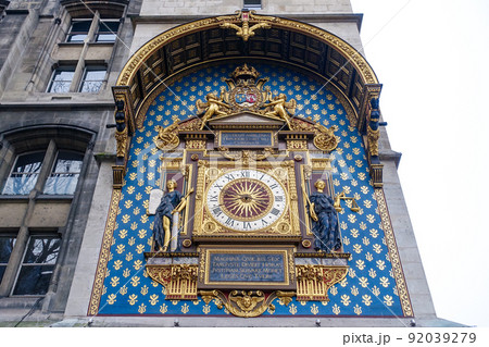 コンシェルジュリーの時計塔（パリ） La Conciergerie Horloge 92039279