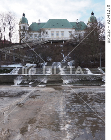 Stairs and Ujazdow castle in baths park in Warsaw, Poland - vertical Stairs and Ujazdow castle in baths park in Warsaw, Poland - vertical 92041250