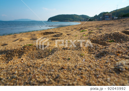 初夏の夕暮れの西脇海水浴場3 岡山県瀬戸内市 初夏の夕暮れの西脇海水浴場3 岡山県瀬戸内市 92043992