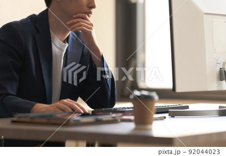 ビジネスパーソン 92044023