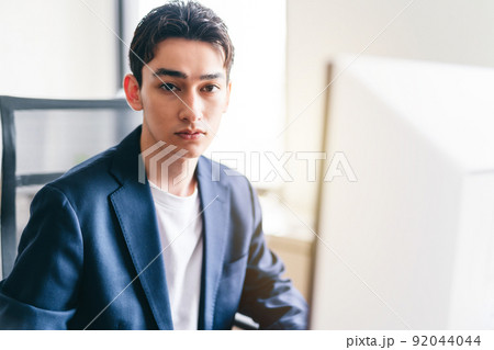 ビジネスパーソン 92044044