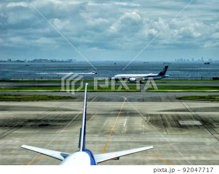 【東京】羽田空港の風景 92047717
