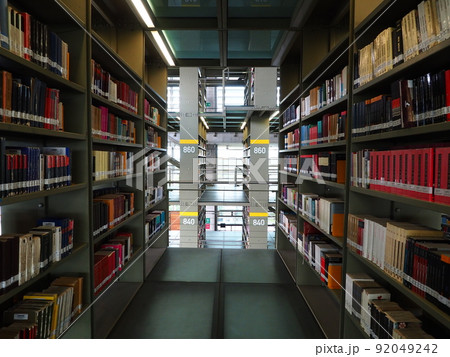 メキシコシティのヴァスコンセロス図書館 メキシコシティのヴァスコンセロス図書館 92049242