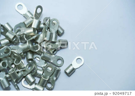 圧着端子 92049717