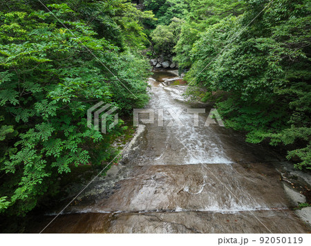 愛媛県松野町　滑床渓谷　雪輪の滝 92050119