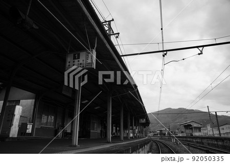 レトロな駅舎 レトロな駅舎 92050335