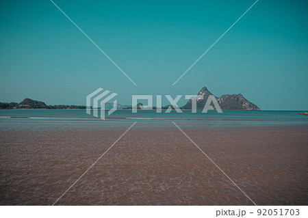 horizon scenics sand beach Calm sea blue water ocean blue sky nature landscape background. horizon scenics sand beach Calm sea blue water ocean blue sky nature landscape background. 92051703