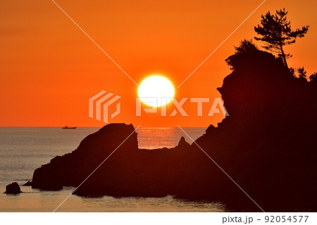 夕日が浦の夕焼け 夕日が浦の夕焼け 92054577