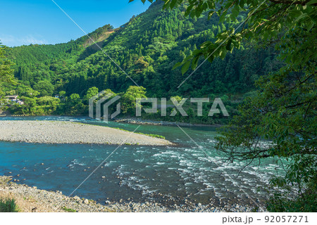 清流球磨川の緑色 清流球磨川の緑色 92057271