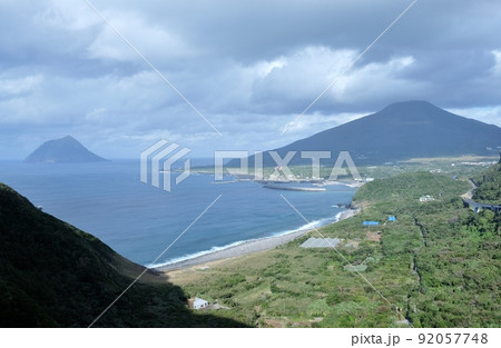 太平洋に浮かぶ東京都最南端の楽園八丈島 92057748