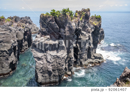 伊東城ケ崎海岸燕島 92061407