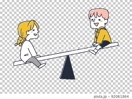 玩蹺蹺板的男孩和女孩 孩子們在幼兒園享受生活 92061864