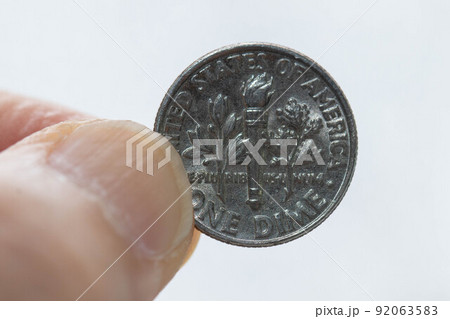 アメリカのお金、10セントコイン(裏面) アメリカのお金、10セントコイン(裏面) 92063583