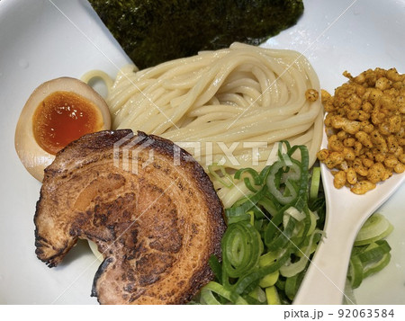 濃厚魚介豚骨つけ麺(具沢山) 濃厚魚介豚骨つけ麺(具沢山) 92063584