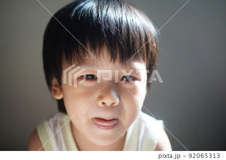 子供 子 年下 92065313