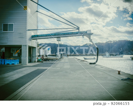 田老漁港の製氷機 92066155