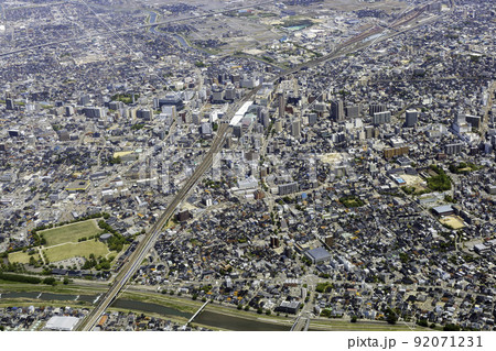石川県の金沢駅付近を空撮 石川県の金沢駅付近を空撮 92071231